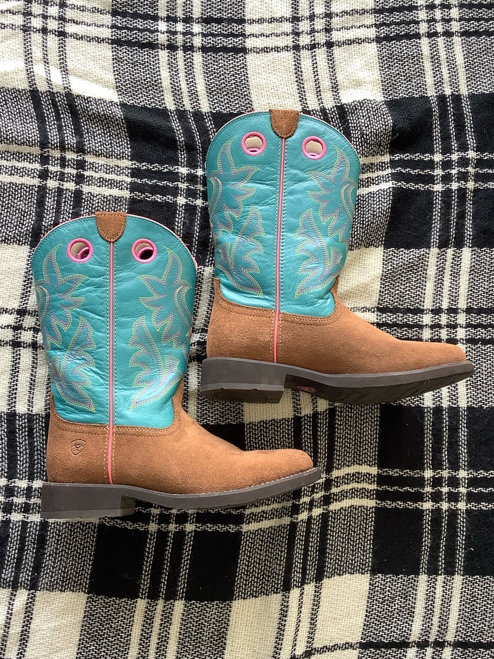 Ariat elko ladies western boot turquoise & suede